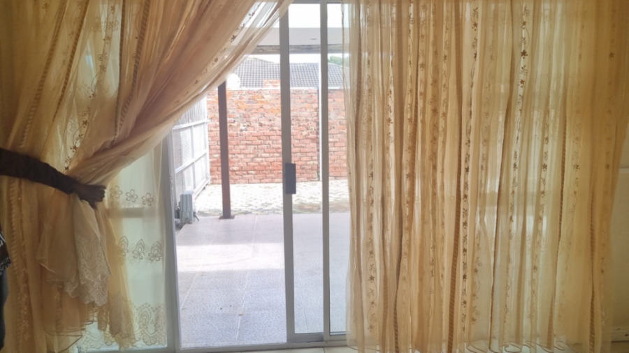 17 Bedroom Property for Sale in Summerstrand Eastern Cape